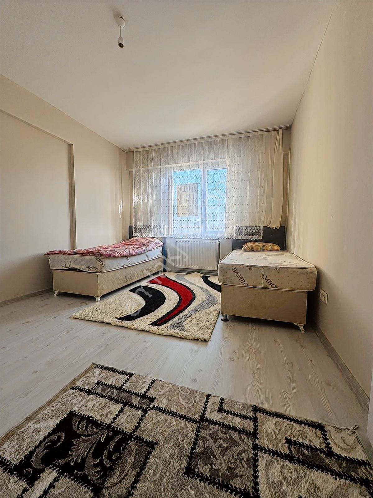 Birlik Emlak'tan Çerkezköy Veliköy'de Eşyalı 1+1 Kiralık Daire - Görsel 3