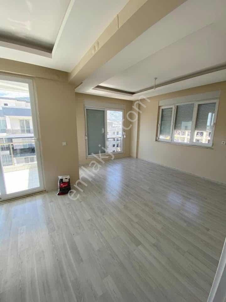 Ertuğrul'dan Denize Yürüme Mesafeli 2+1 Oturuma Hazır Daire - Görsel 5