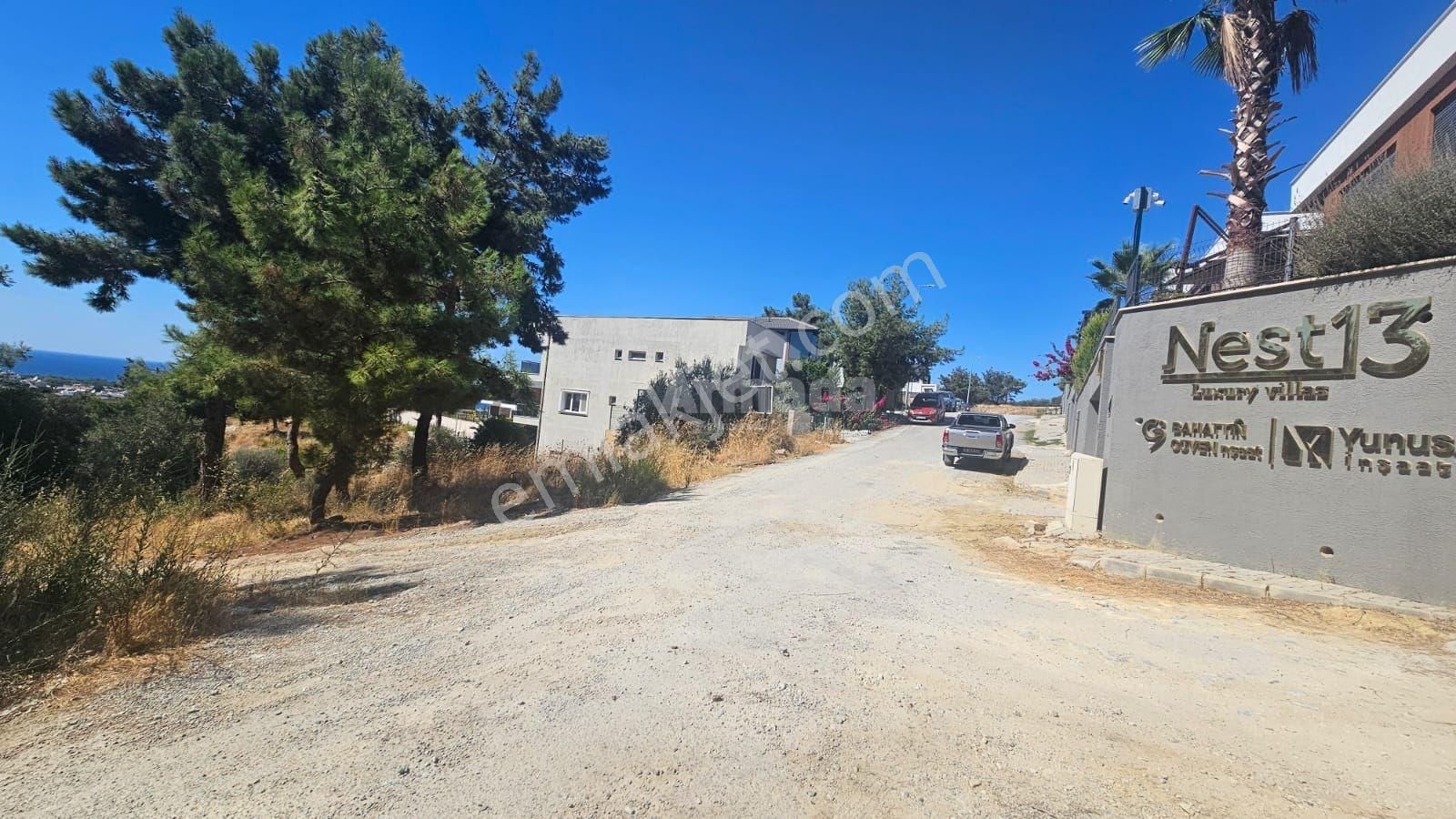 Kuşadası Soğucak'ta İnşaat Ruhsatı Alınmış Deniz Manzaralı Arsa - Görsel 5