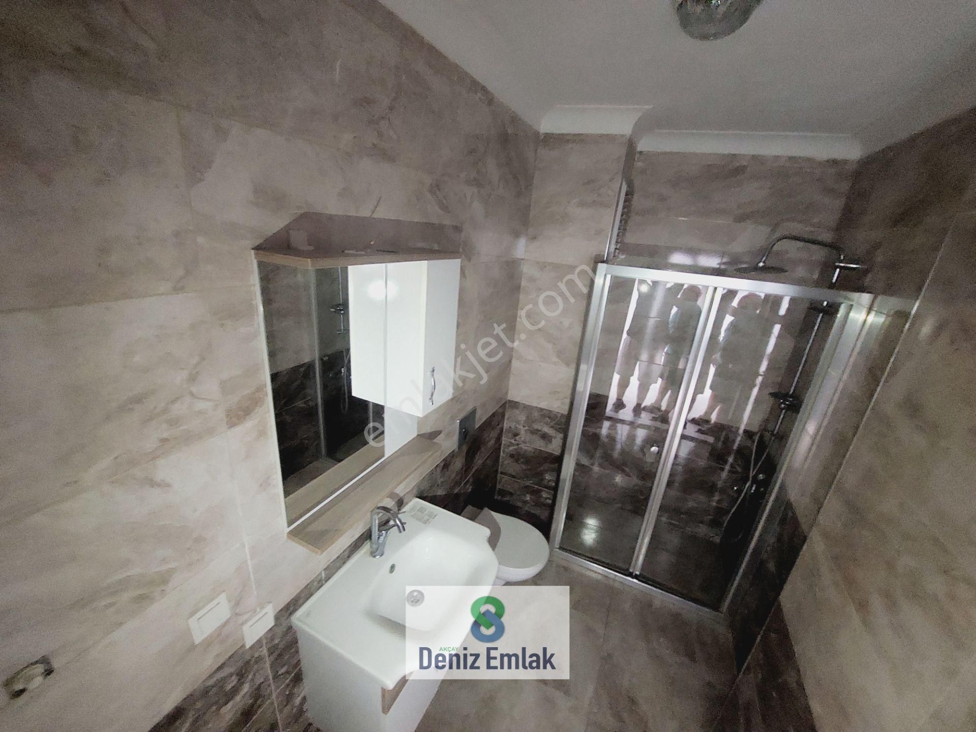 Denizden Akçayda Asansörlü Yeni Binada Geniş Satılık 1+1 Daire. - Görsel 6