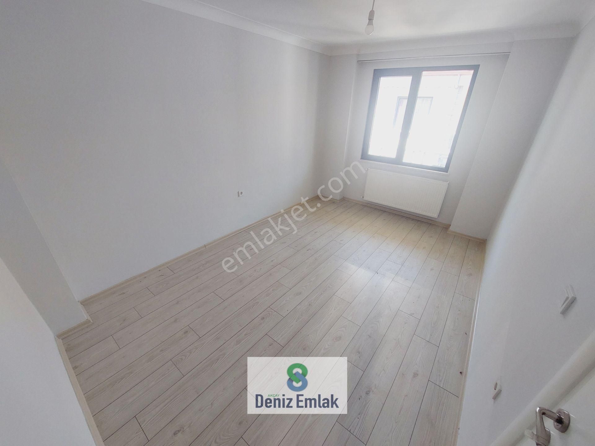 Denizden Akçayda Asansörlü Yeni Binada Geniş Satılık 1+1 Daire. - Görsel 22