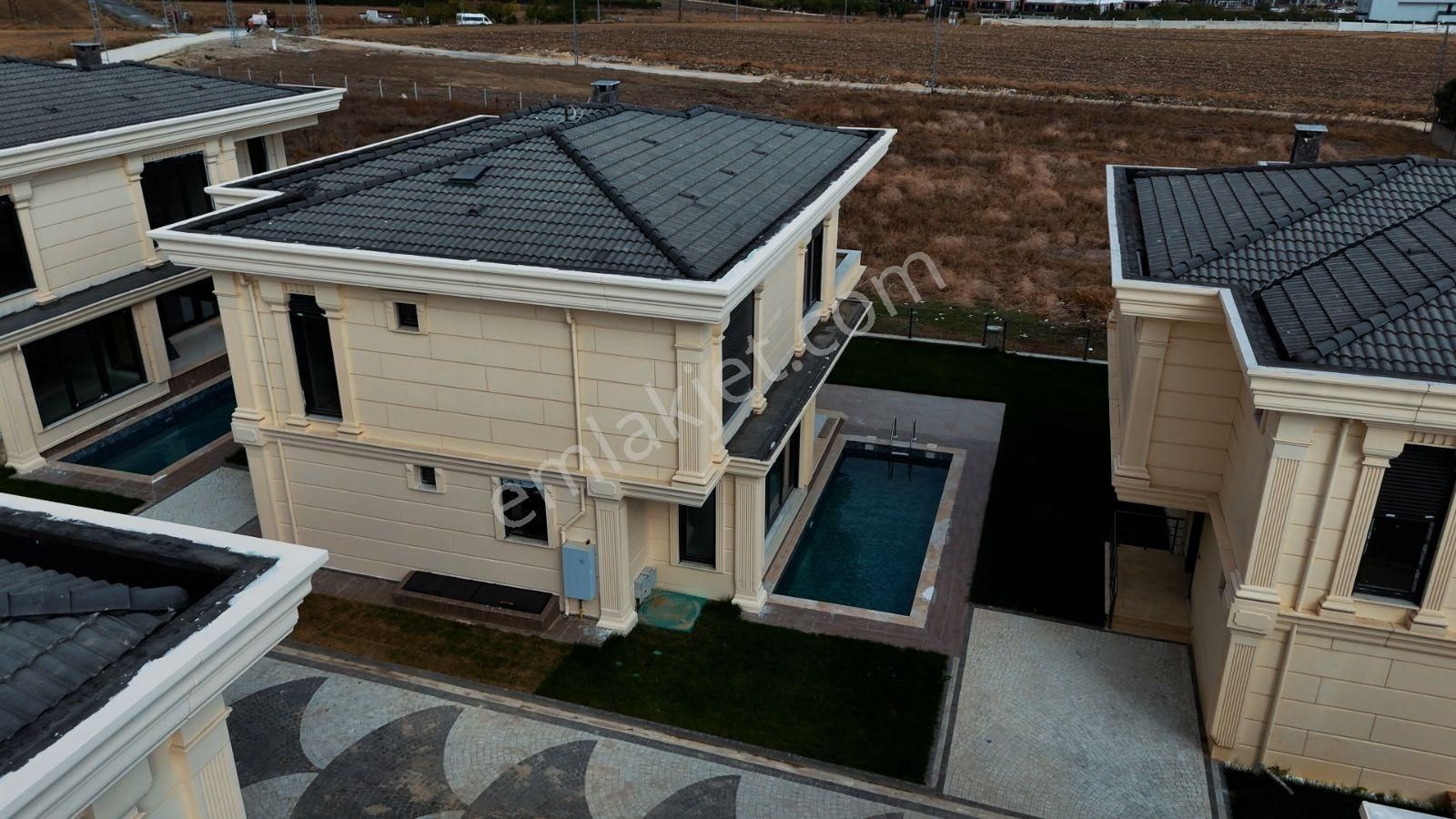 Selimpaşa Mah.7+2 350 M2 Satılık Villa Aysun Yavuz'dan - Görsel 4