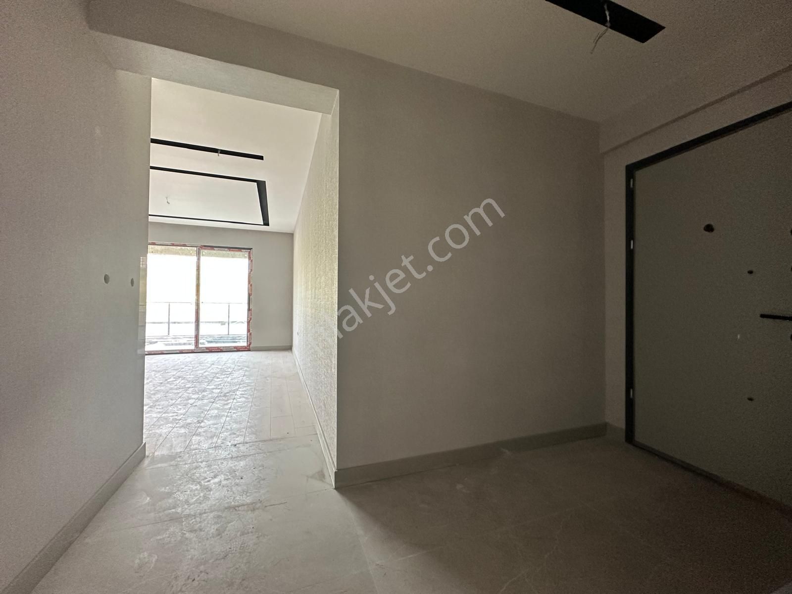 Pursaklar Mehmet Zengin Emlak'tan Otoparklı Çift Banyolu 6.kat 2+1 Ultra Lüks Sitede - Görsel 29