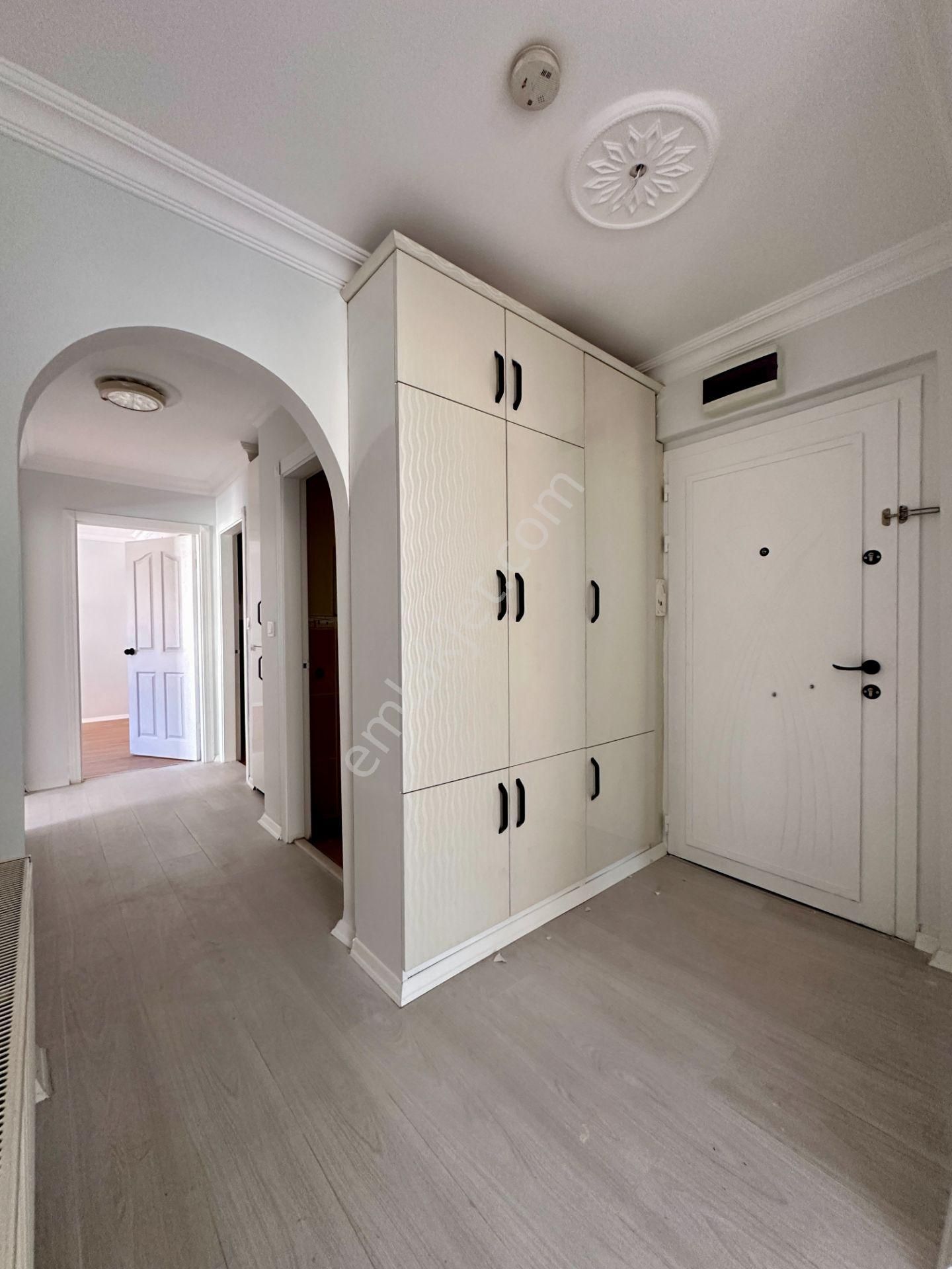 Pursaklar Mehmet Zengin Emlak'tan Protokol Yolu Yakını 2.kat 3+1 Full Yapılı Daire - Görsel 22