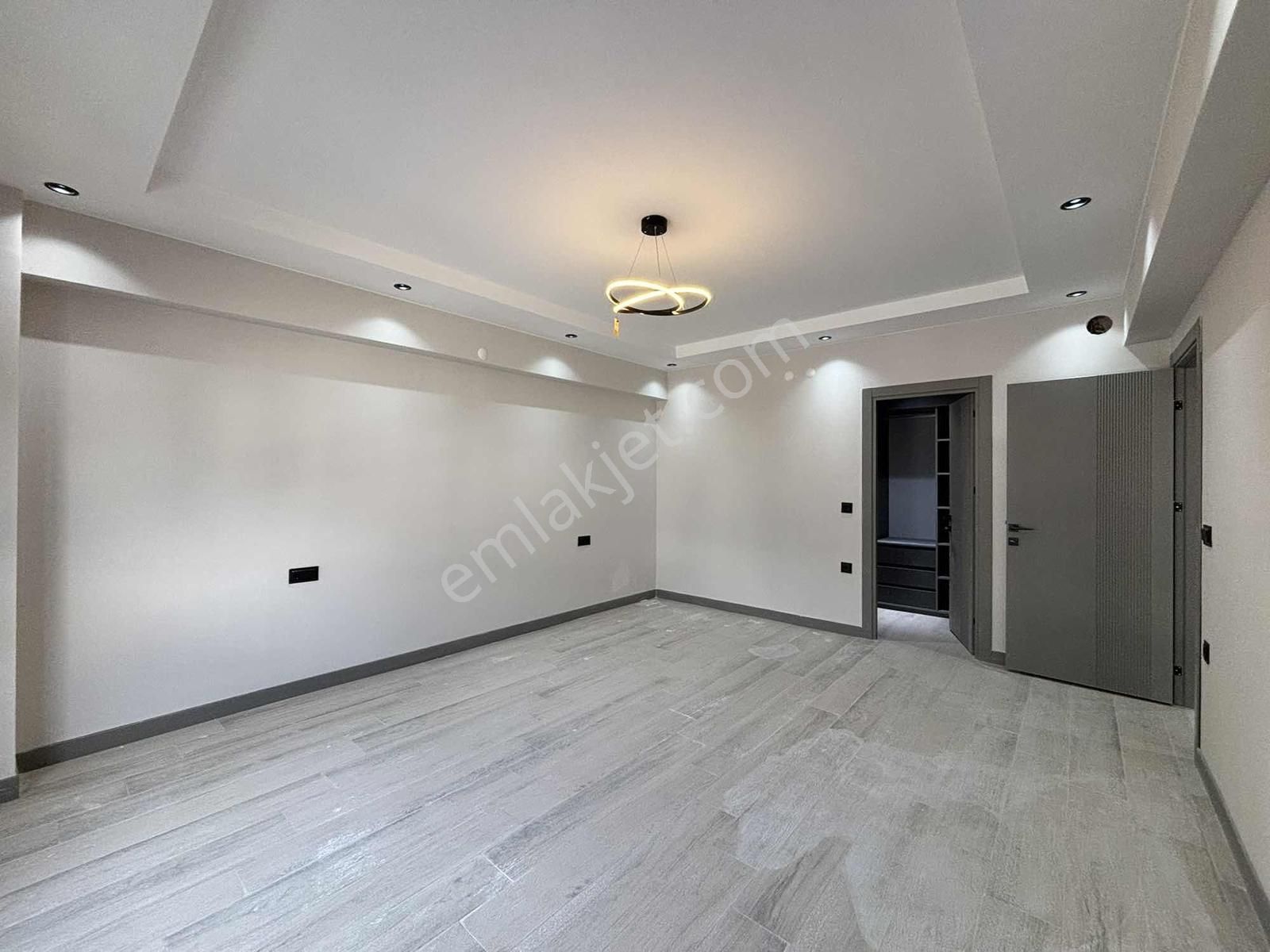 Eker'den Aşağısöğütönü Site İçi Özel Garajlı Lüks 3+1 - Görsel 6