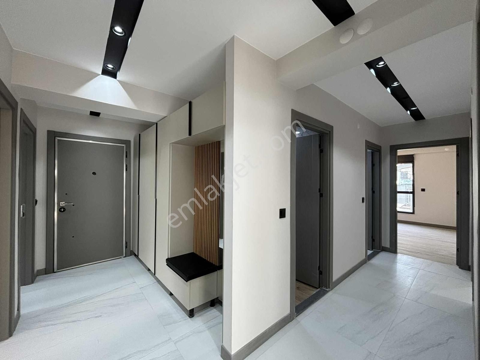 Eker'den Aşağısöğütönü Site İçi Özel Garajlı Lüks 3+1 - Görsel 16