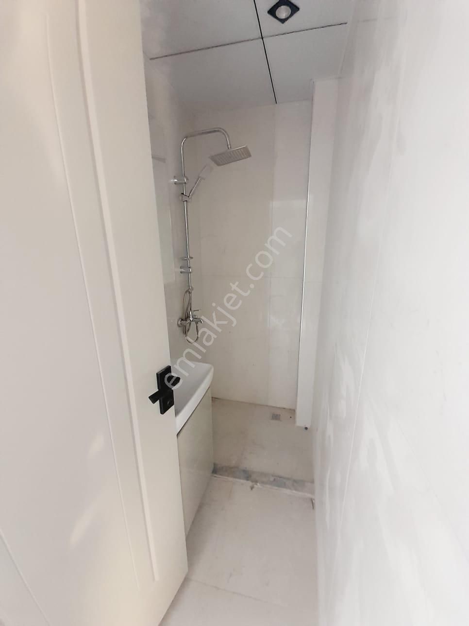 Kaan Emlaktan Şemiklerde Naz Bayrak Yakını 2+1 Sıfır Lüks Daire. - Görsel 19