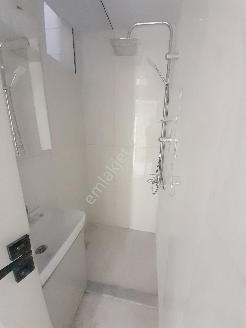 Kaan Emlaktan Şemiklerde Naz Bayrak Yakını 2+1 Sıfır Lüks Daire. - Görsel 8