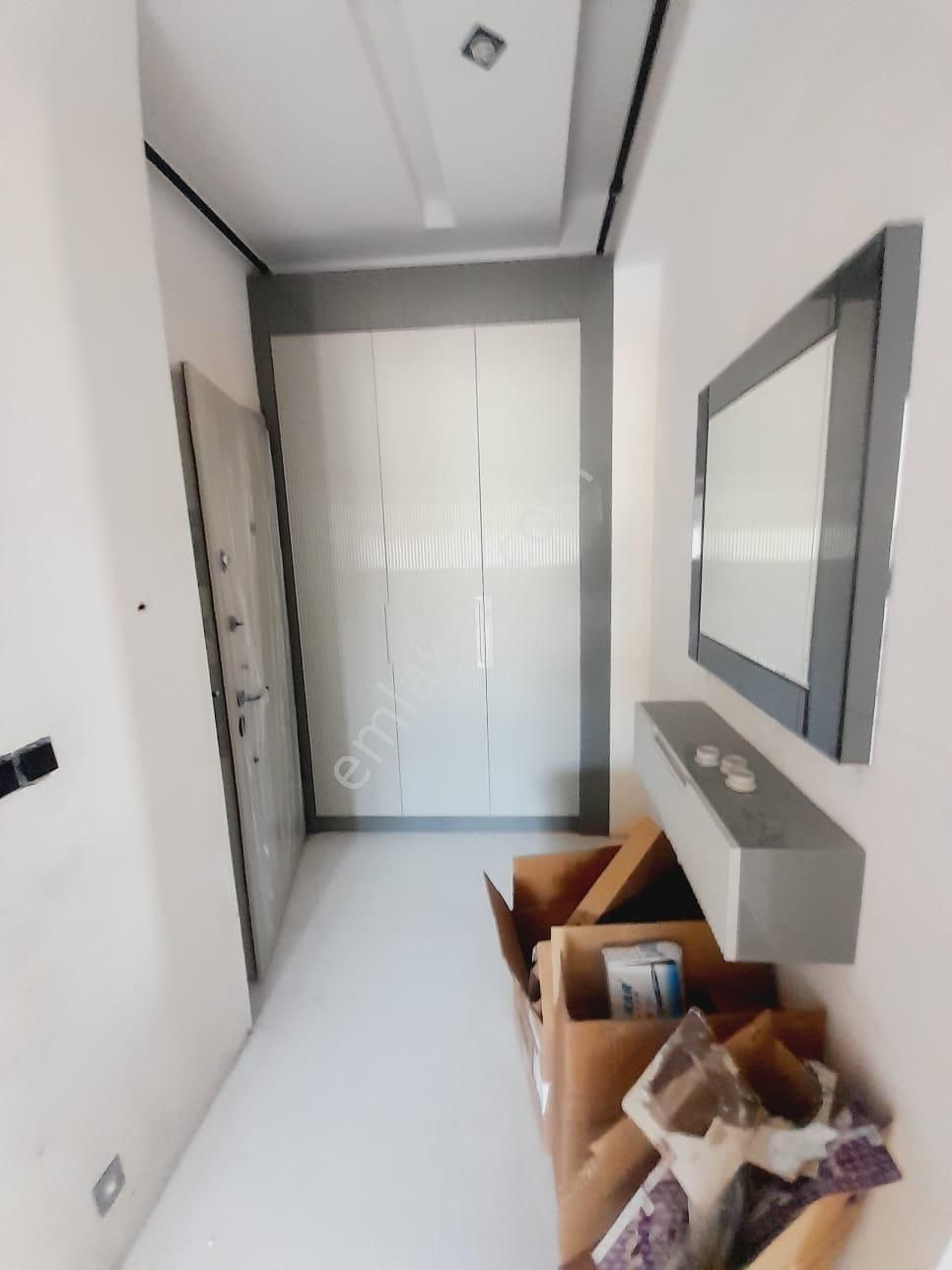 Kaan Emlaktan Şemiklerde Naz Bayrak Yakını 2+1 Sıfır Lüks Daire. - Görsel 2