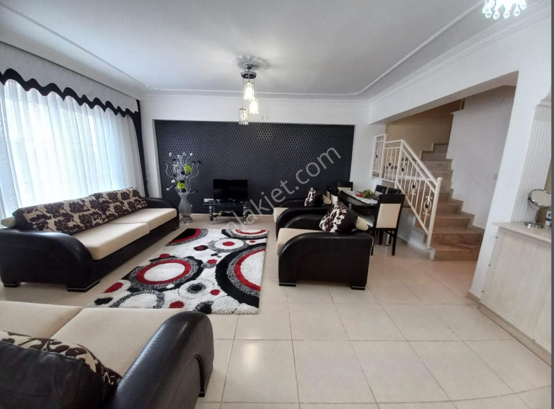 Didim Efeler'de Geniş Ailelere Uygun Villa 5+1 - Görsel 12