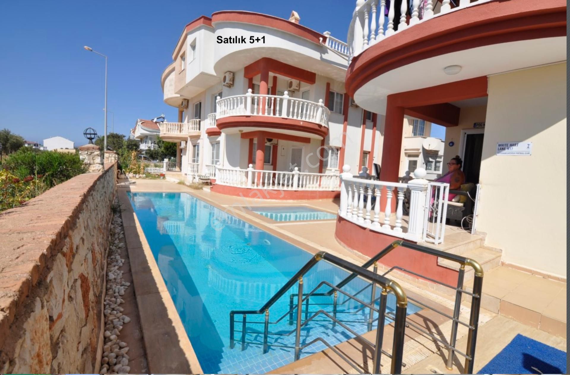 Didim Efeler'de Geniş Ailelere Uygun Villa 5+1 - Görsel 2