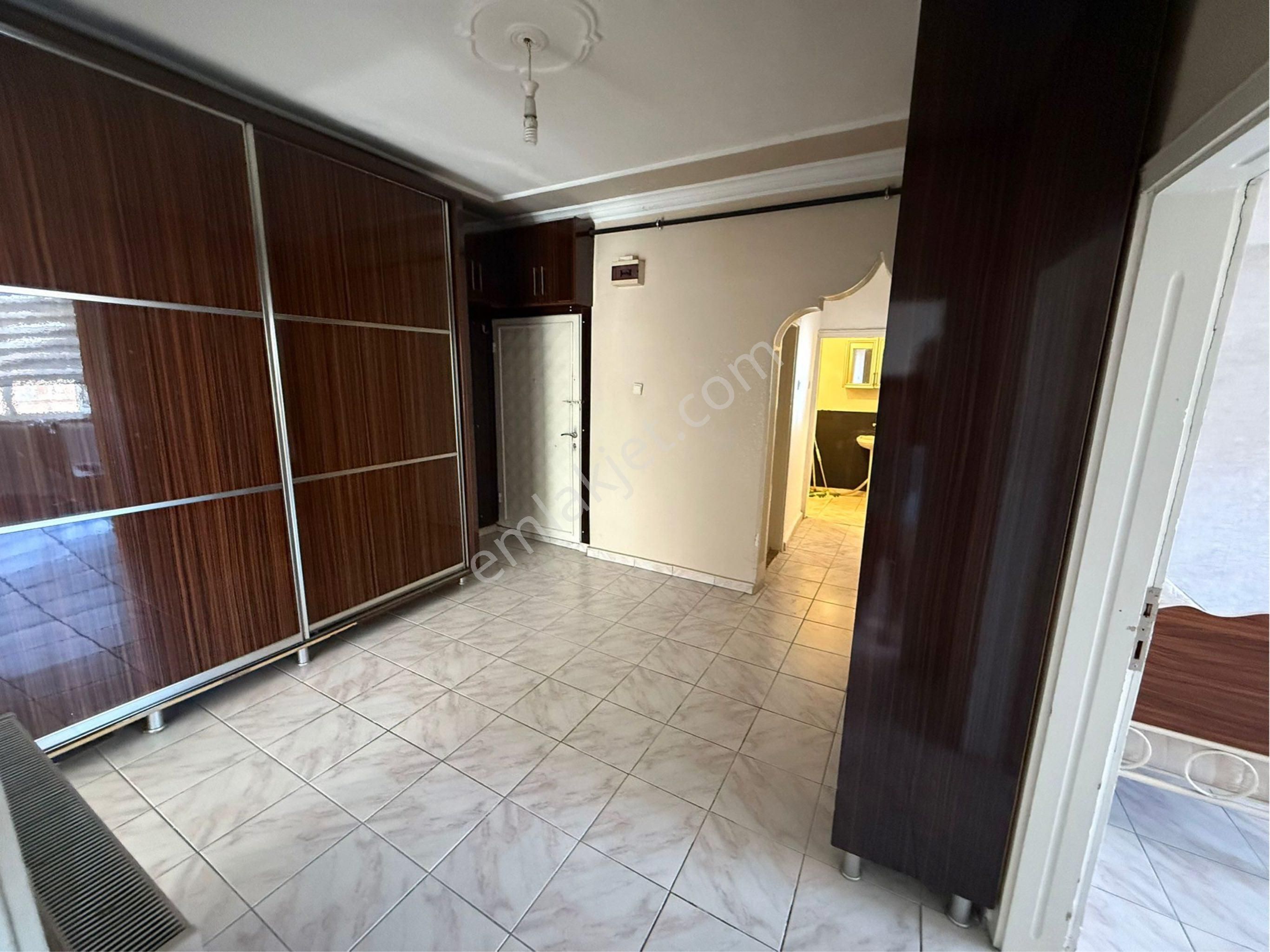 Cezaevi Üst Köşede Çok Acil Satılık 2+1 Daire - Görsel 12