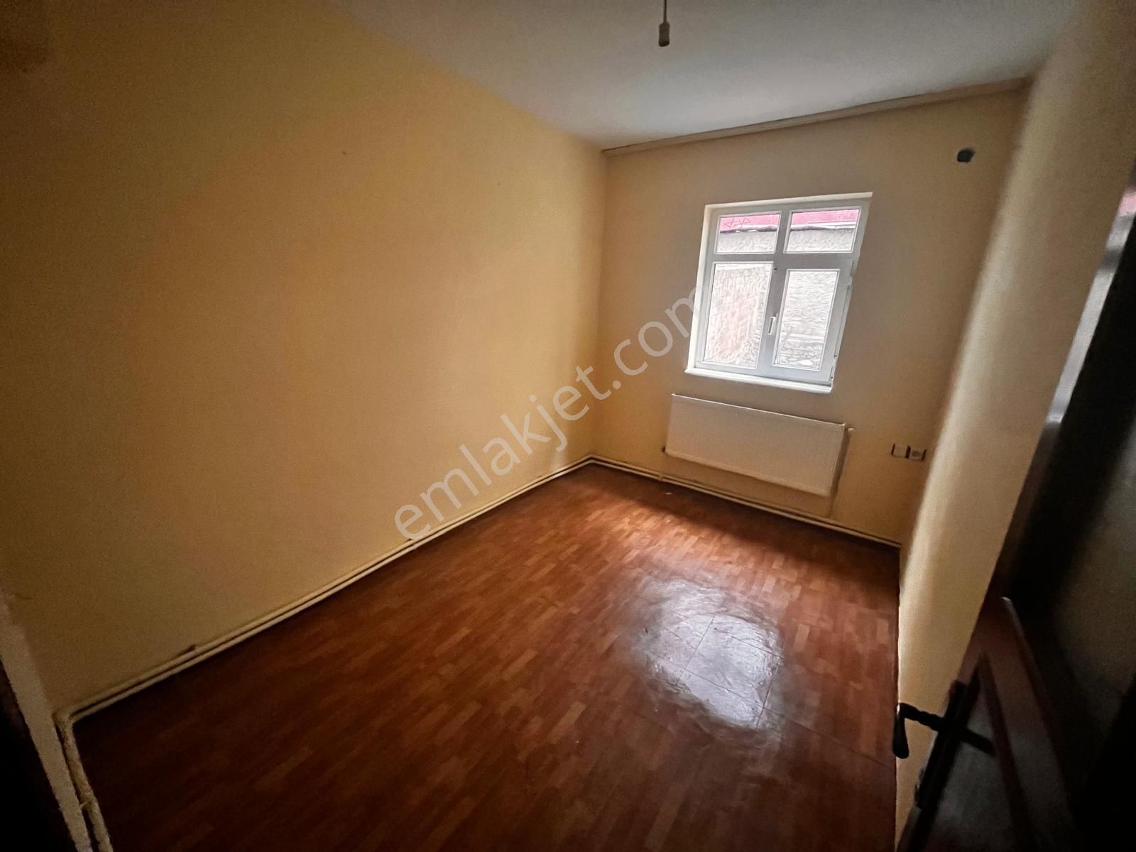 Anadolu Üni Yürüme Mesafesi Geniş Kullanışlı Kiralık 2+1 Sk-1 - Görsel 5