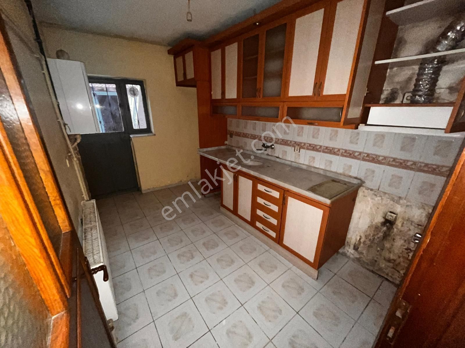 Anadolu Üni Yürüme Mesafesi Geniş Kullanışlı Kiralık 2+1 Sk-1 - Görsel 10