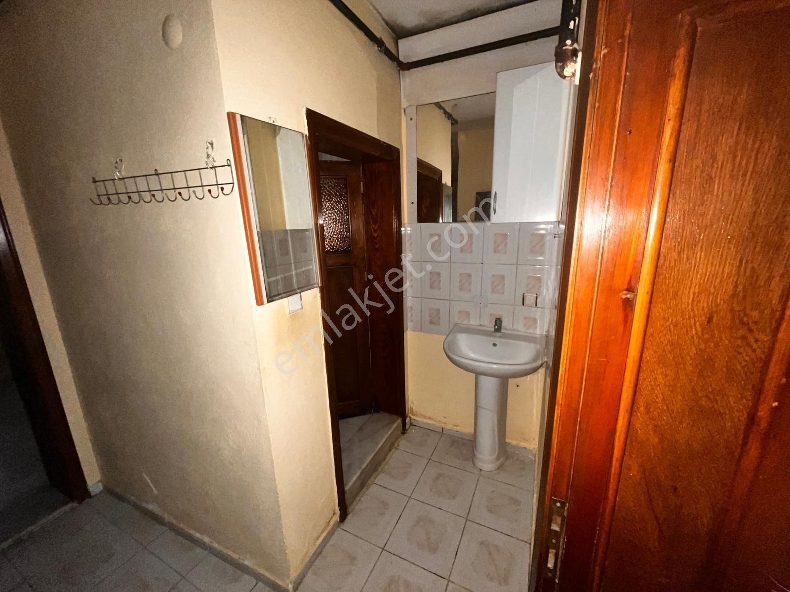 Anadolu Üni Yürüme Mesafesi Geniş Kullanışlı Kiralık 2+1 Sk-1 - Görsel 15