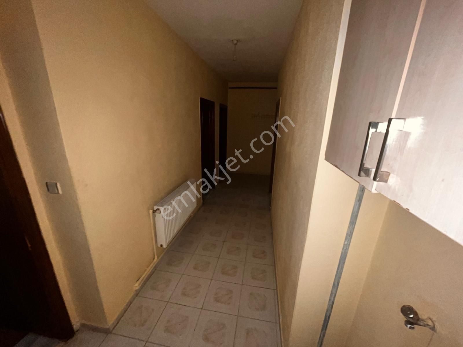 Anadolu Üni Yürüme Mesafesi Geniş Kullanışlı Kiralık 2+1 Sk-1 - Görsel 13