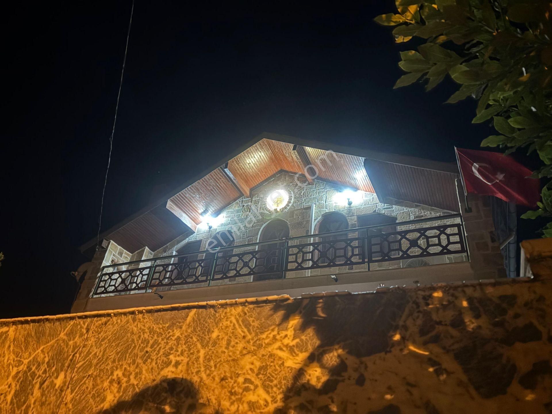 Burhaniye Taylıelinde Satılık Harika Villa. - Görsel 18