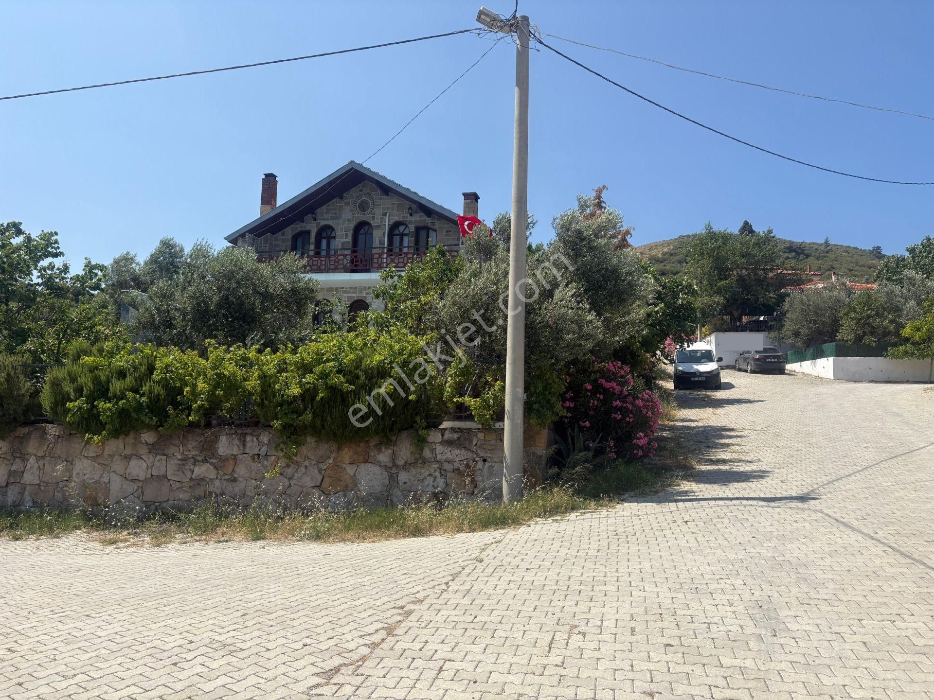 Burhaniye Taylıelinde Satılık Harika Villa. - Görsel 15