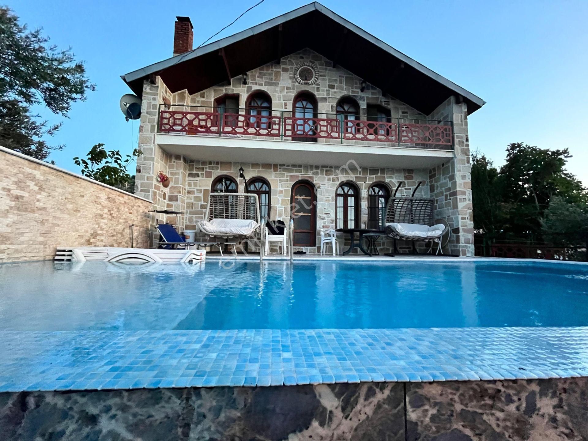 Burhaniye Taylıelinde Satılık Harika Villa. - Görsel 11