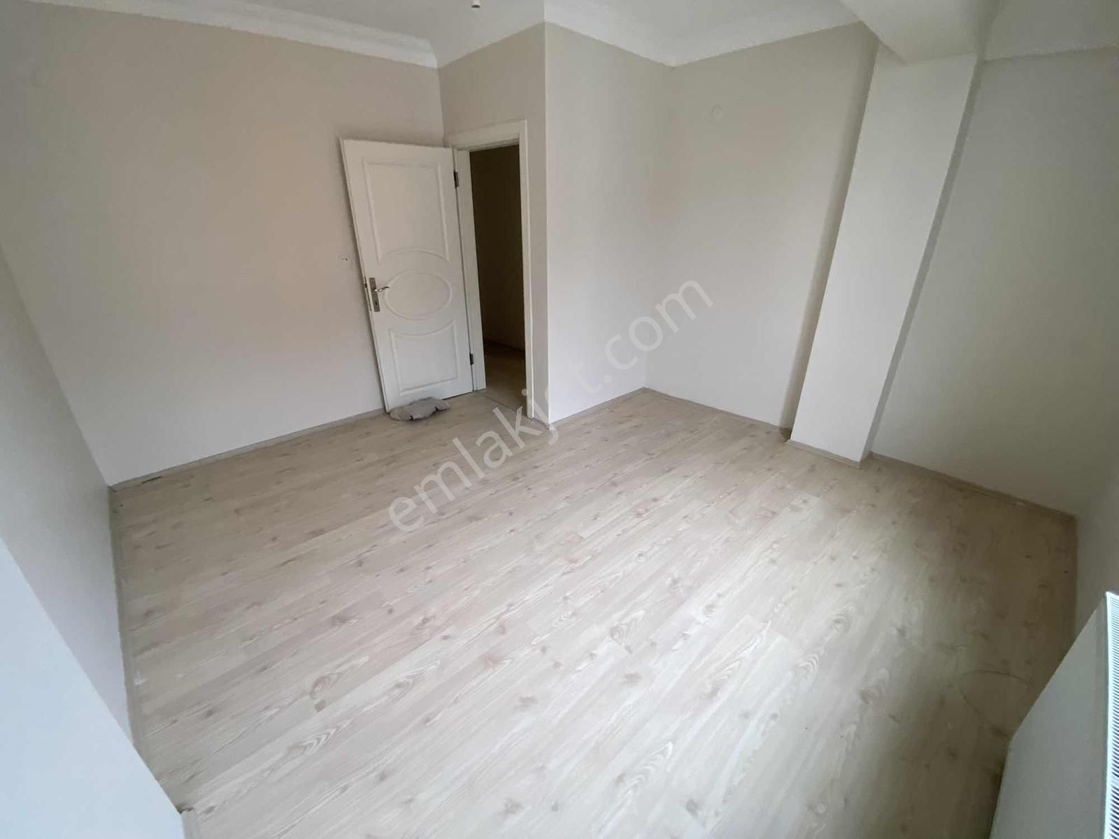 Nova Grup'tan Avukatlar Caddesi Üzeri Geniş 3+1 Kiralık Daire - Görsel 23