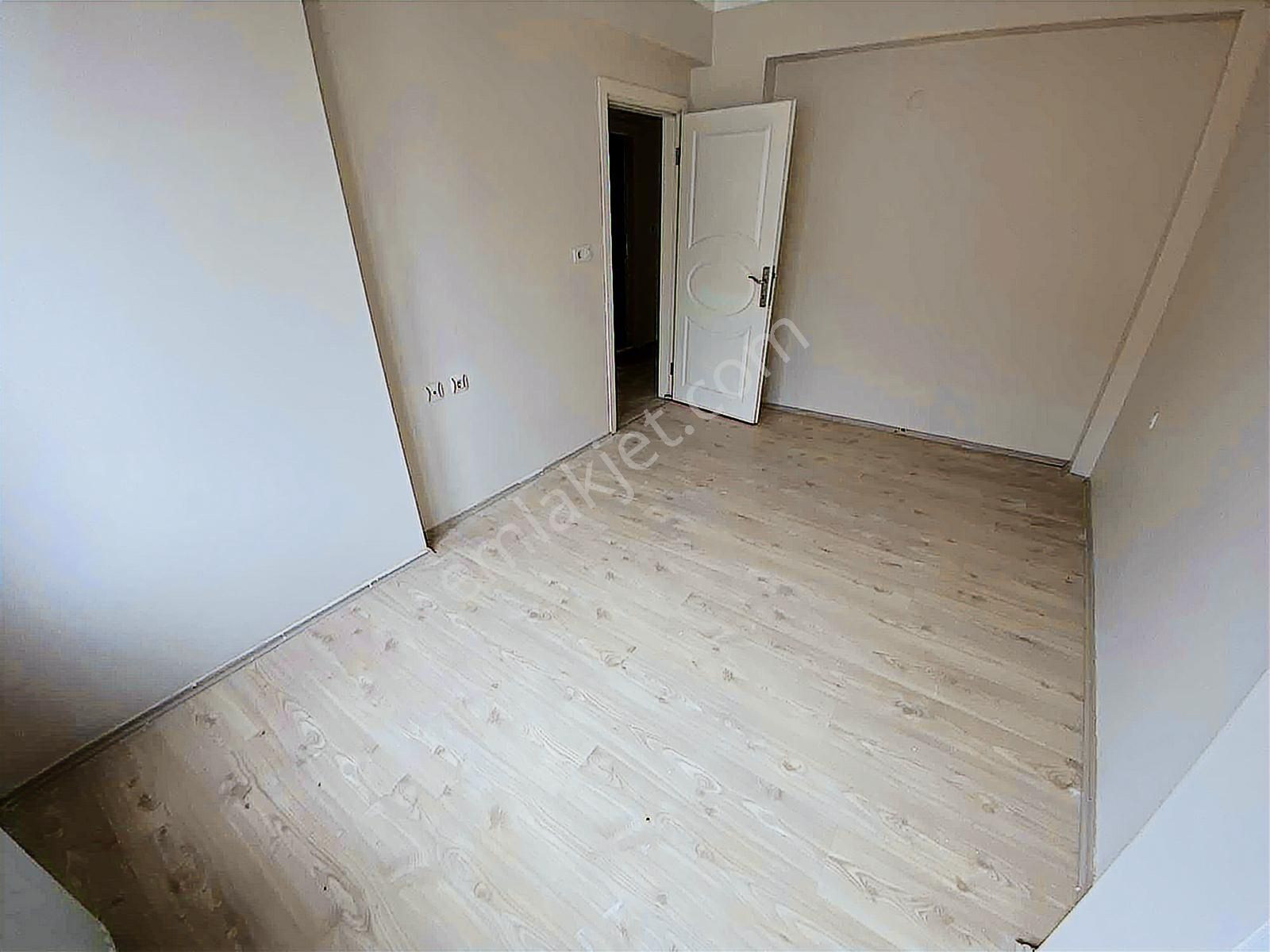 Nova Grup'tan Avukatlar Caddesi Üzeri Geniş 3+1 Kiralık Daire - Görsel 21