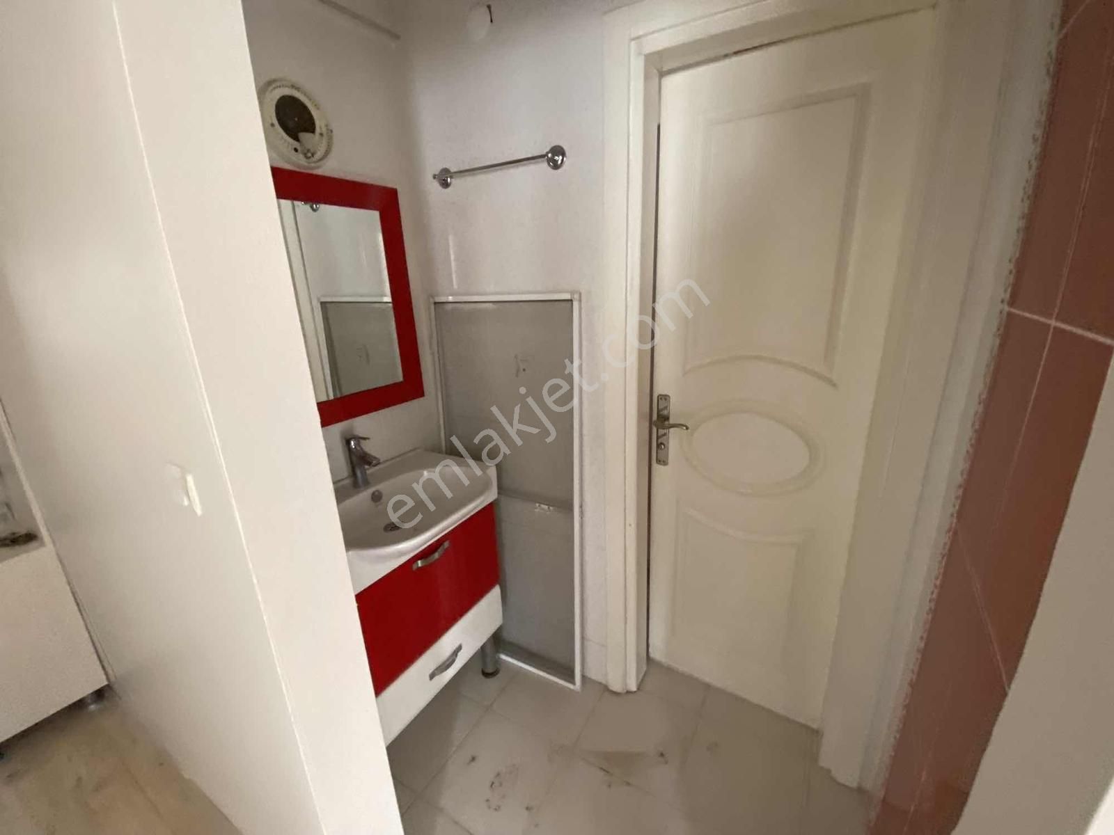 Nova Grup'tan Avukatlar Caddesi Üzeri Geniş 3+1 Kiralık Daire - Görsel 15