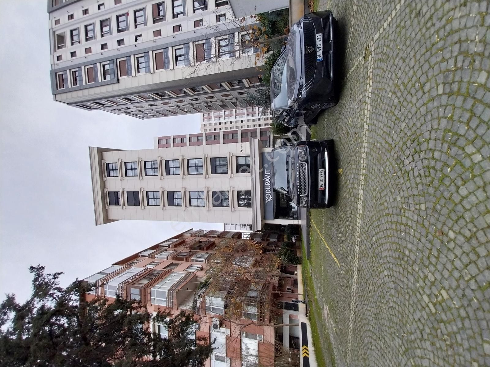 Cadde Üzerinde Merkezi Konumda Güney Cepheli Fırsat - Görsel 12