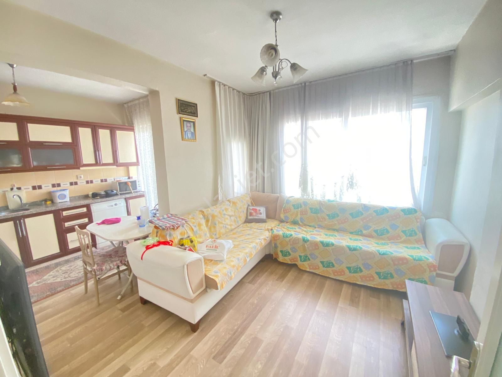 Prestij'den Gazi Mah'de Muğdat Cami Civarı Asansörlü 3+1 Daire - Görsel 7