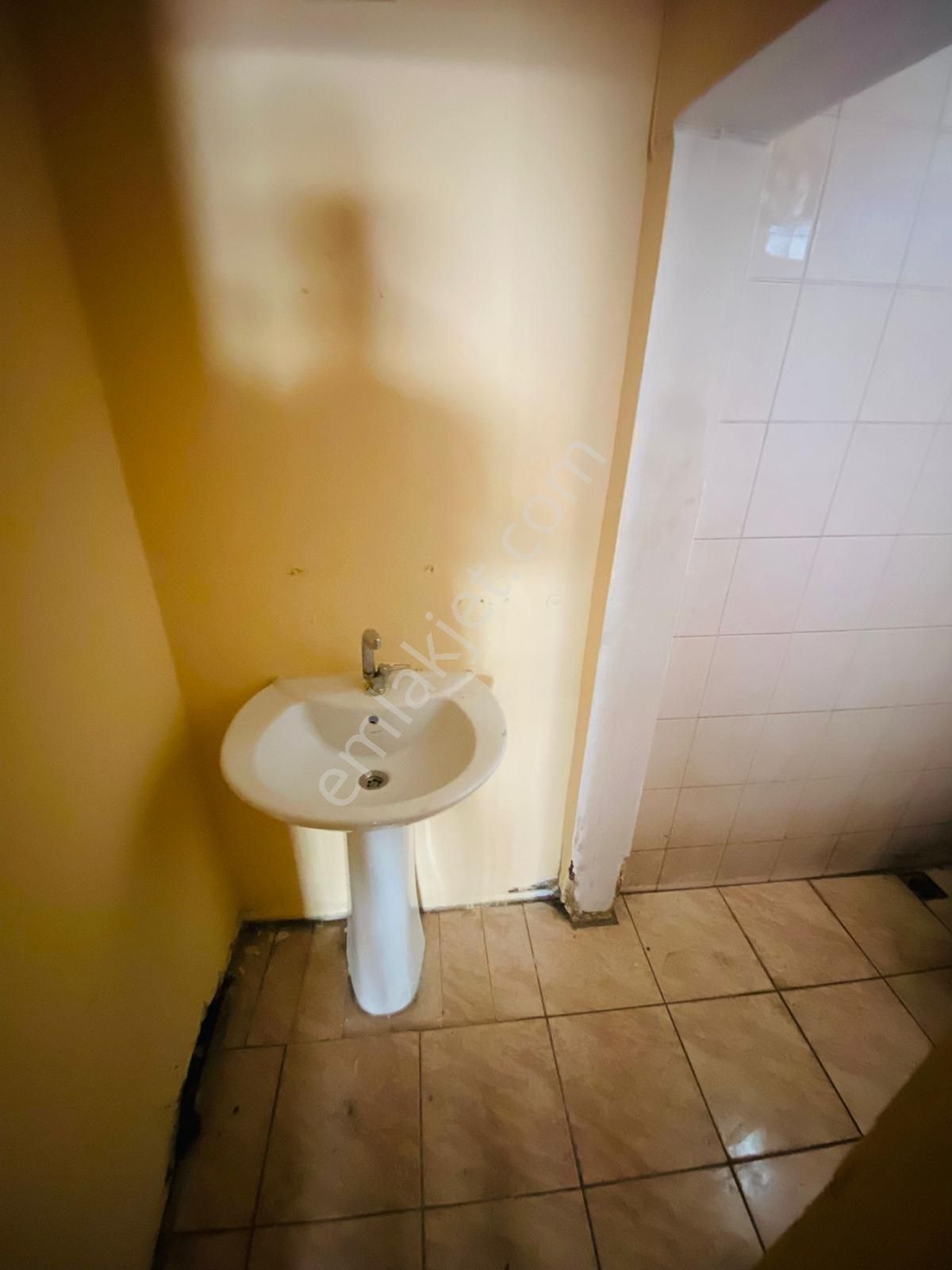 Çiğdem Emlak'tan 4 Katlı Zeytin.b Merkezi Yerde Satılık Dükkan - Görsel 6