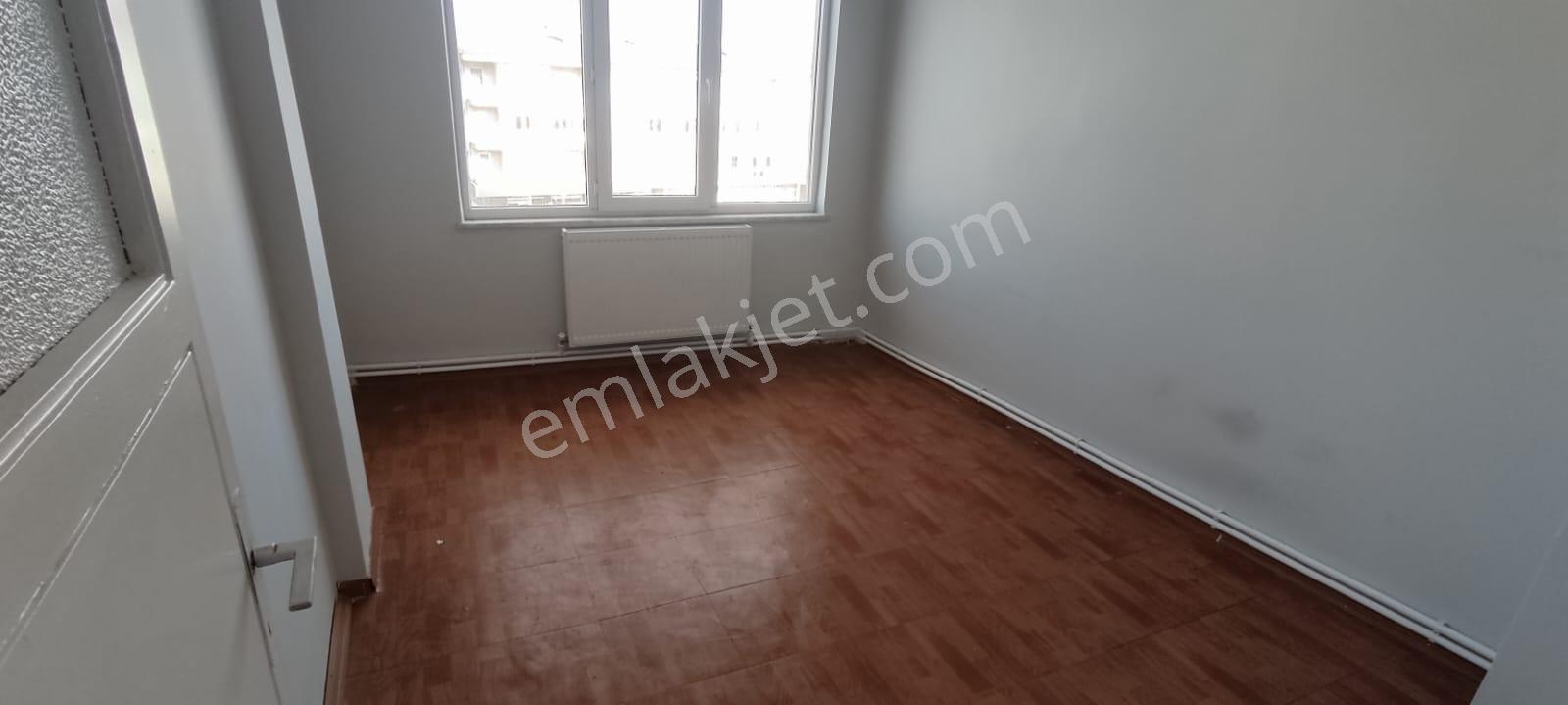 Deniz Yiğit Emlak'tan Fatih Mahallesinde Kiralık 2+1 Daire - Görsel 3