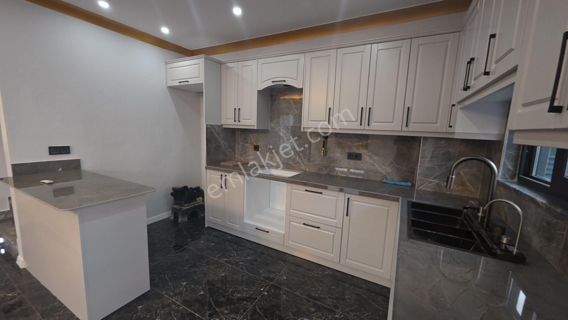 Sakarya Kocaalide Müstakil Havuz Ve Bahçe Kullanımlı Villa!!! - Görsel 9