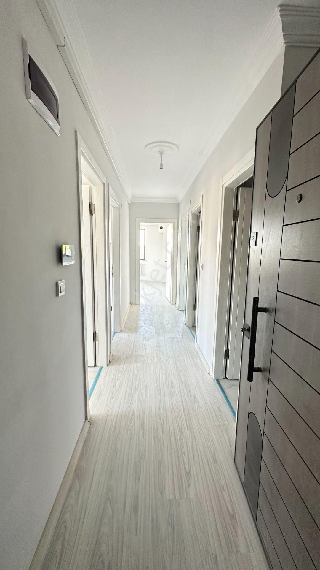 Lapseki Çardak'ta Kapanmaz Deniz Manzarasıyla Satılık Daireler - Görsel 2