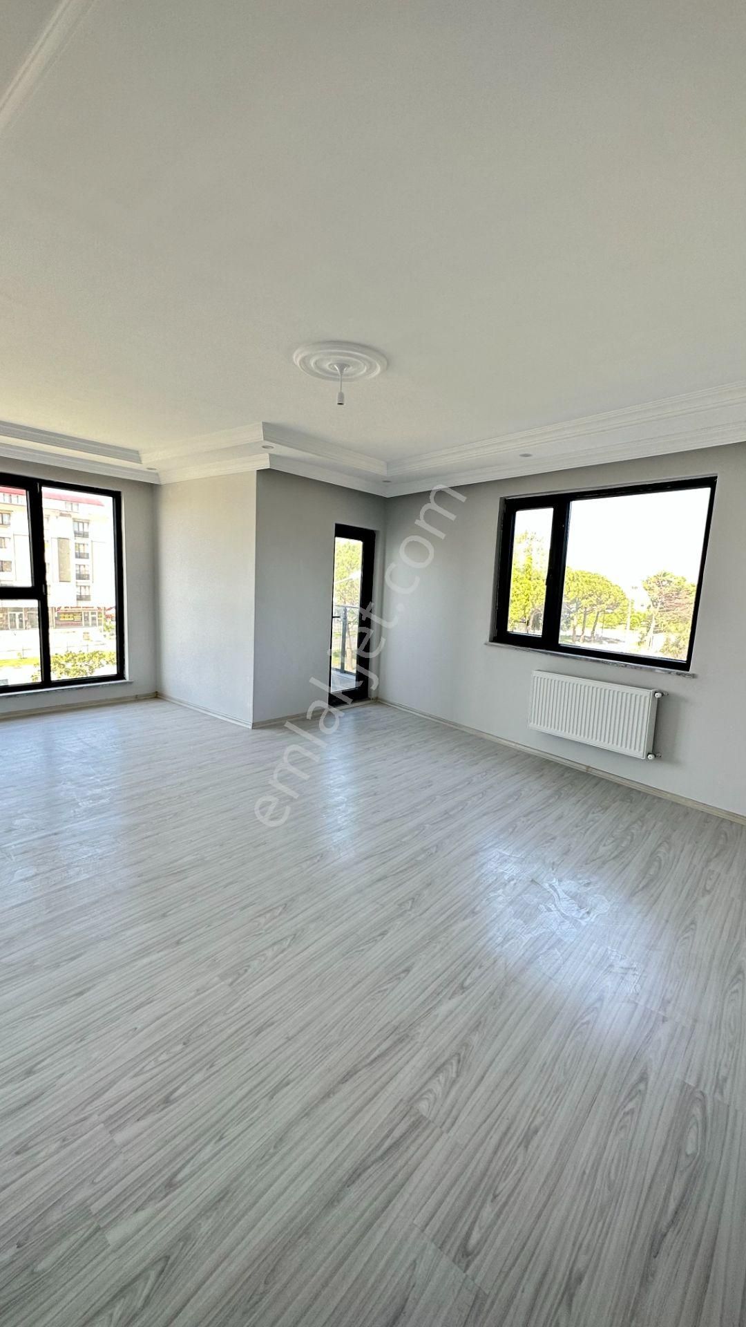 Lapseki Çardak'ta Kapanmaz Deniz Manzarasıyla Satılık Daireler - Görsel 11