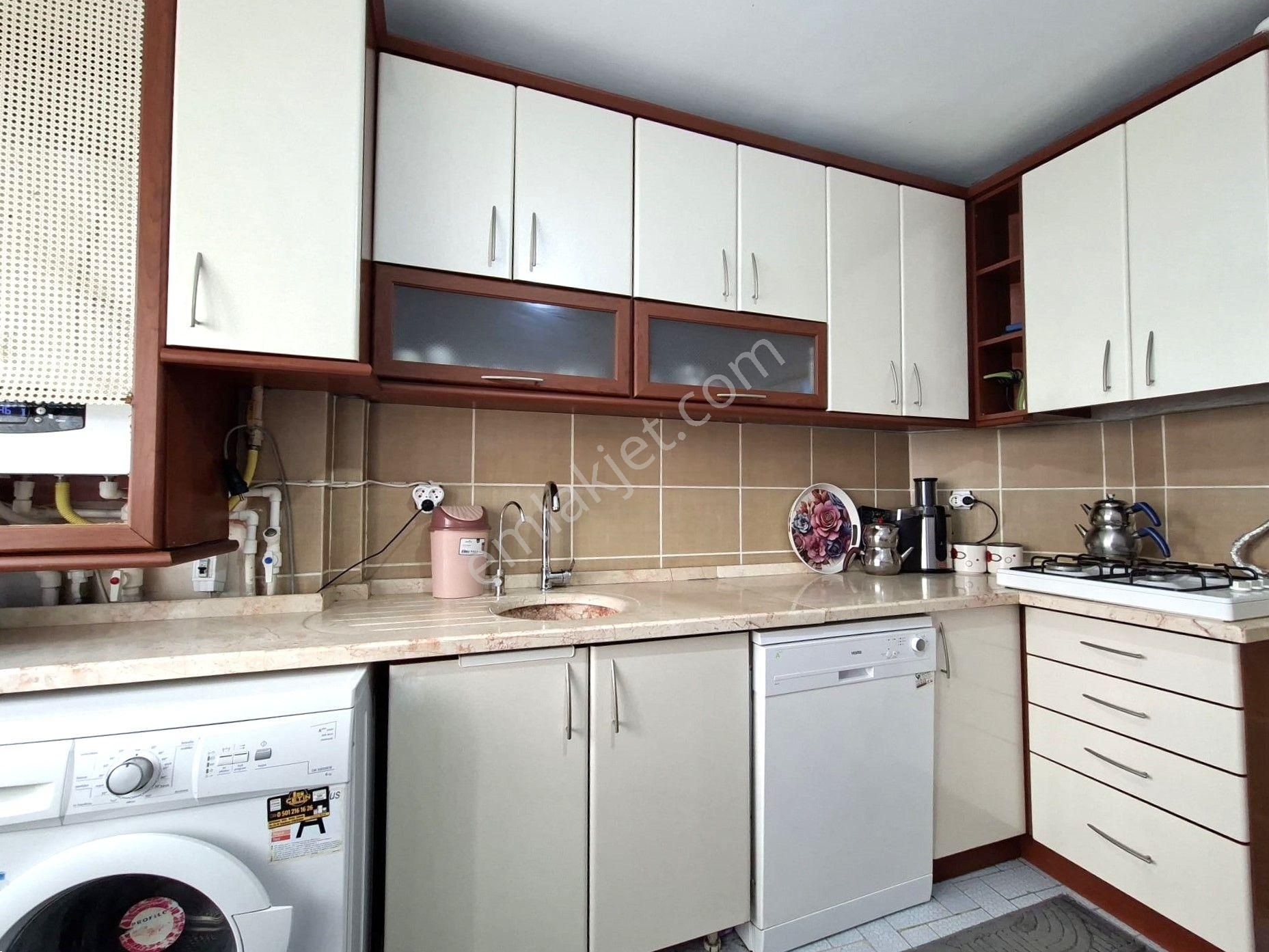 Recep Ümit Emlak'tan Ömerağa Mahallesinde Turgut Reis Caddesi Yakınında Ara Kat Satılık 2+1 Daire - Görsel 23