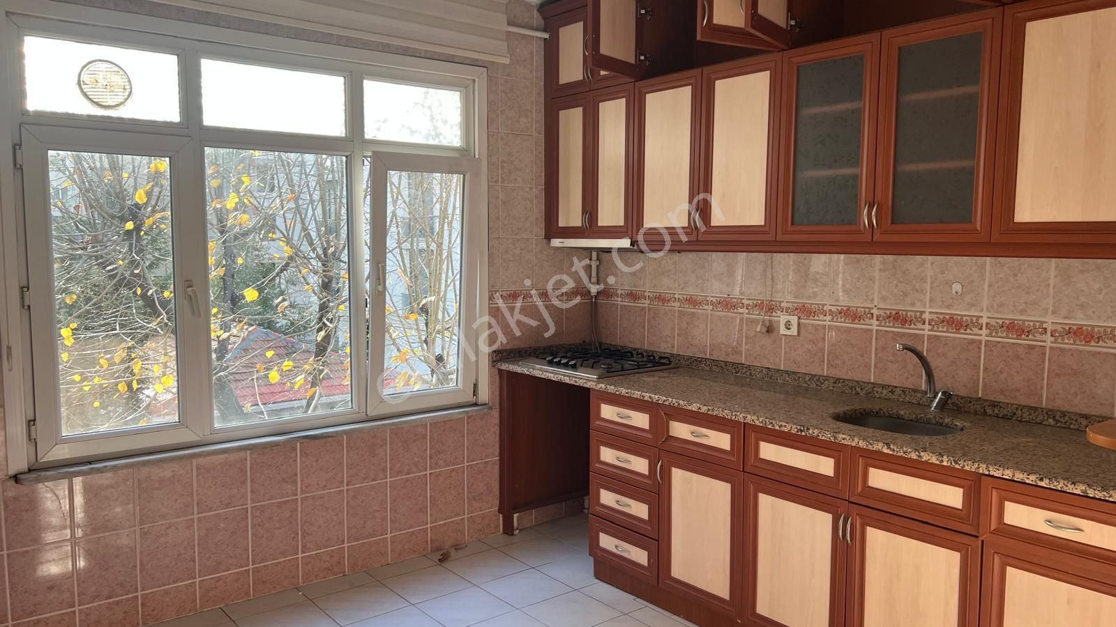 Kozyatağı'nda Kozzy Avm'nin Yanı Başında Kiralık 2+1 Daire - Görsel 21