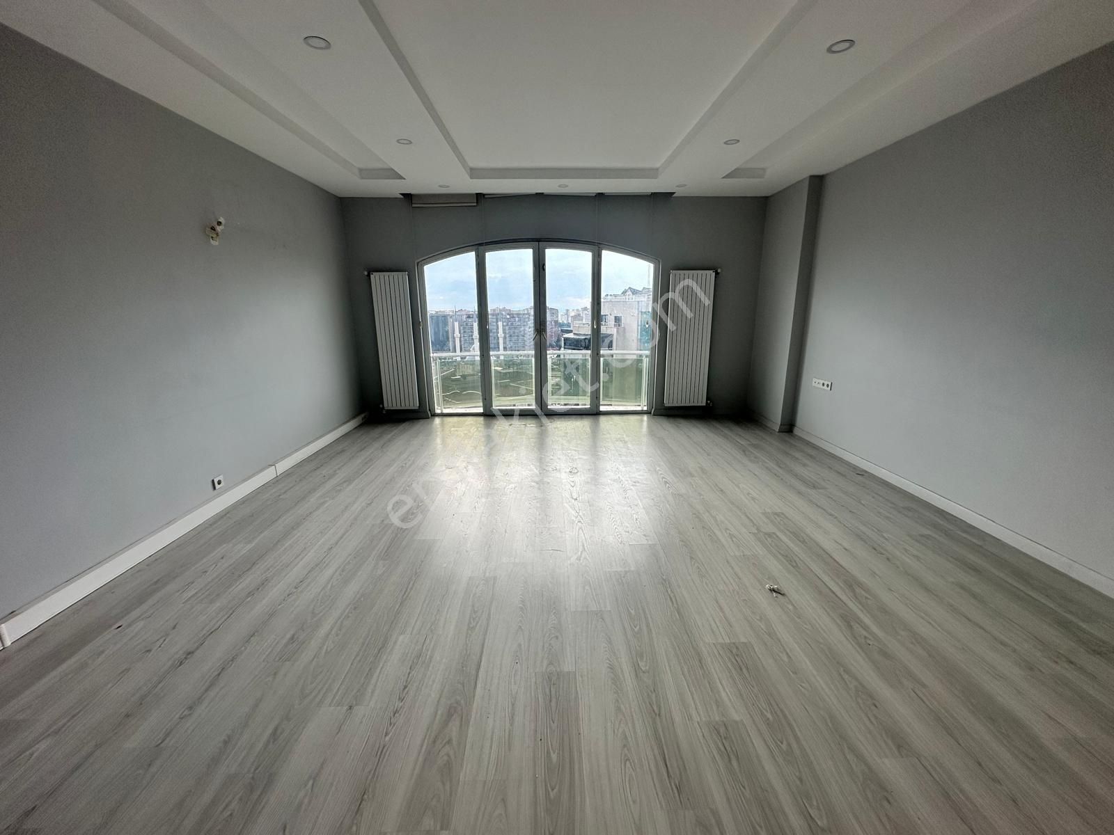 Esenyurt Cumhuriyet Rayana Res. 230m2 Satılık 4+1 Daire - Görsel 2
