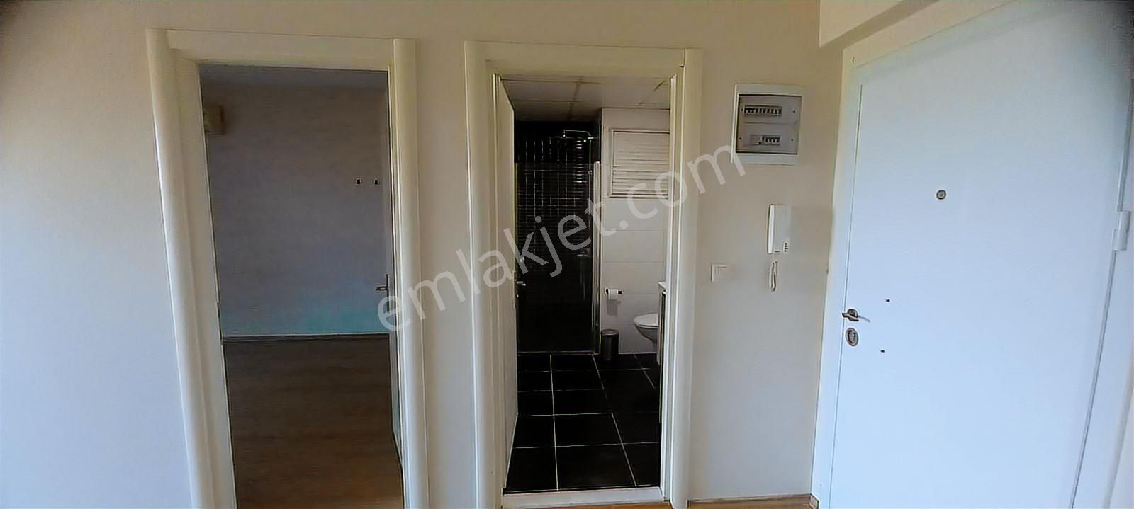 Bornova Park Evleri'nde Kiralık 1+1 Daire - Görsel 14