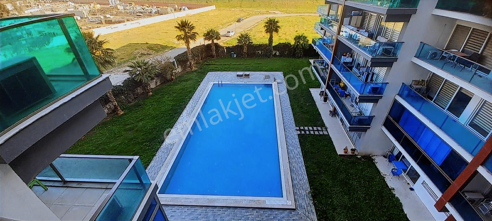 Bornova Park Evleri'nde Kiralık 1+1 Daire - Görsel 2