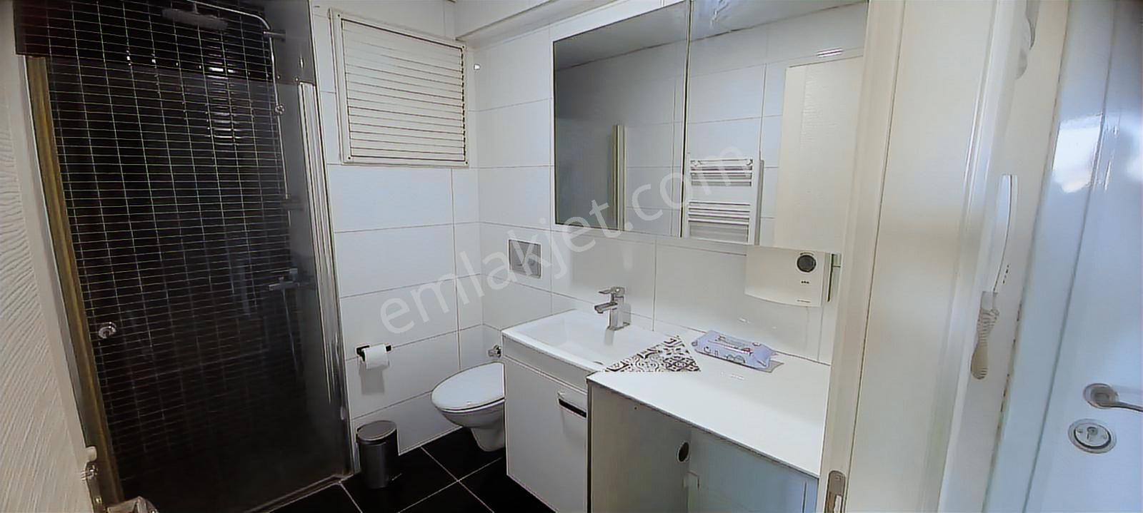 Bornova Park Evleri'nde Kiralık 1+1 Daire - Görsel 9