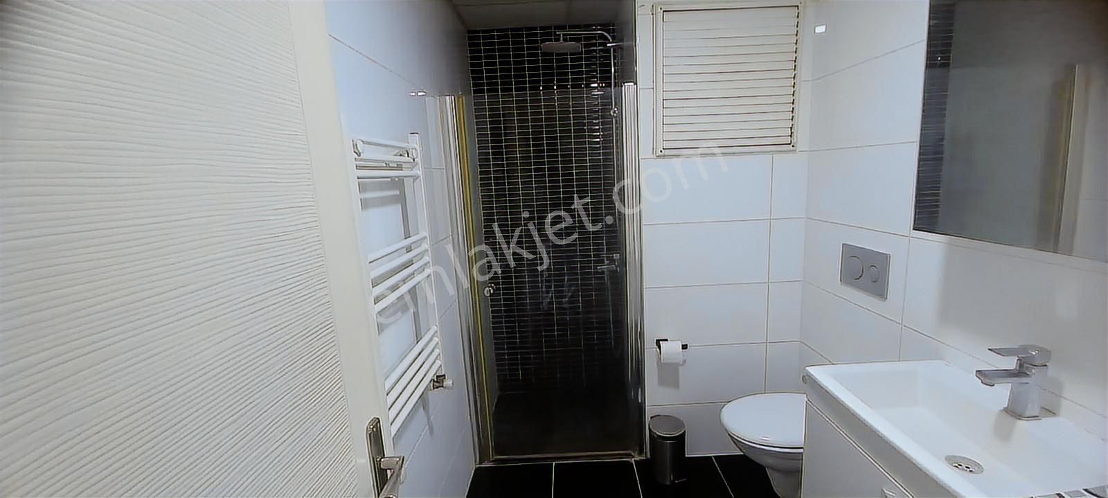 Bornova Park Evleri'nde Kiralık 1+1 Daire - Görsel 10