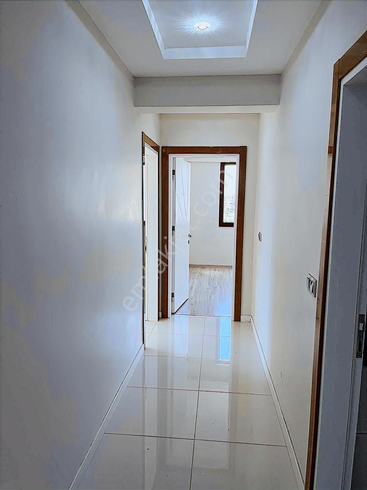 Kocabıyık Gayrimenkul'den Şemikler Havuzlu Site 3+1 175m2 - Görsel 2