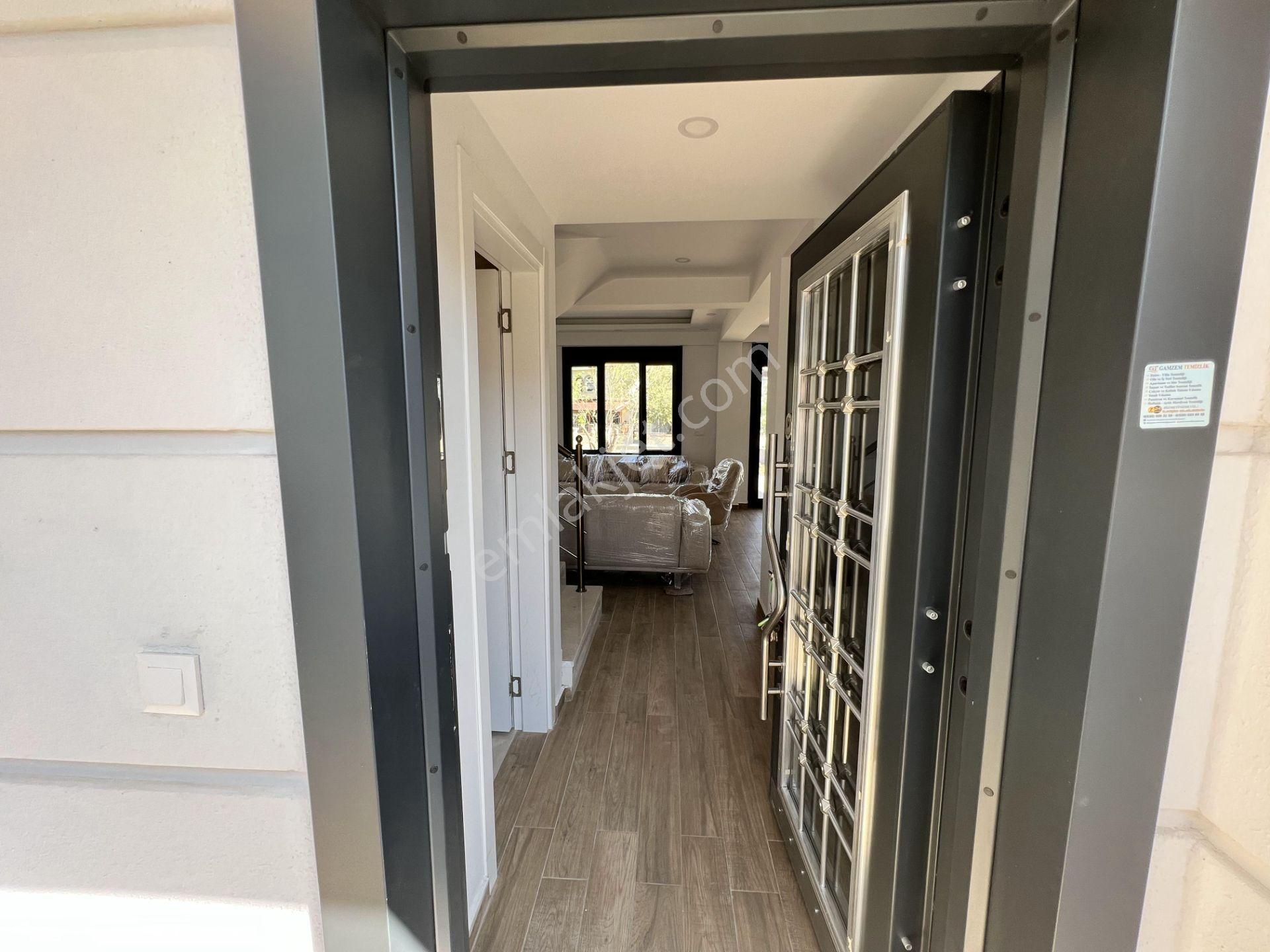 Balıkesir Ayvalık Sarımsaklı Da Satılık Mustakil Dubleks Villa. - Görsel 2