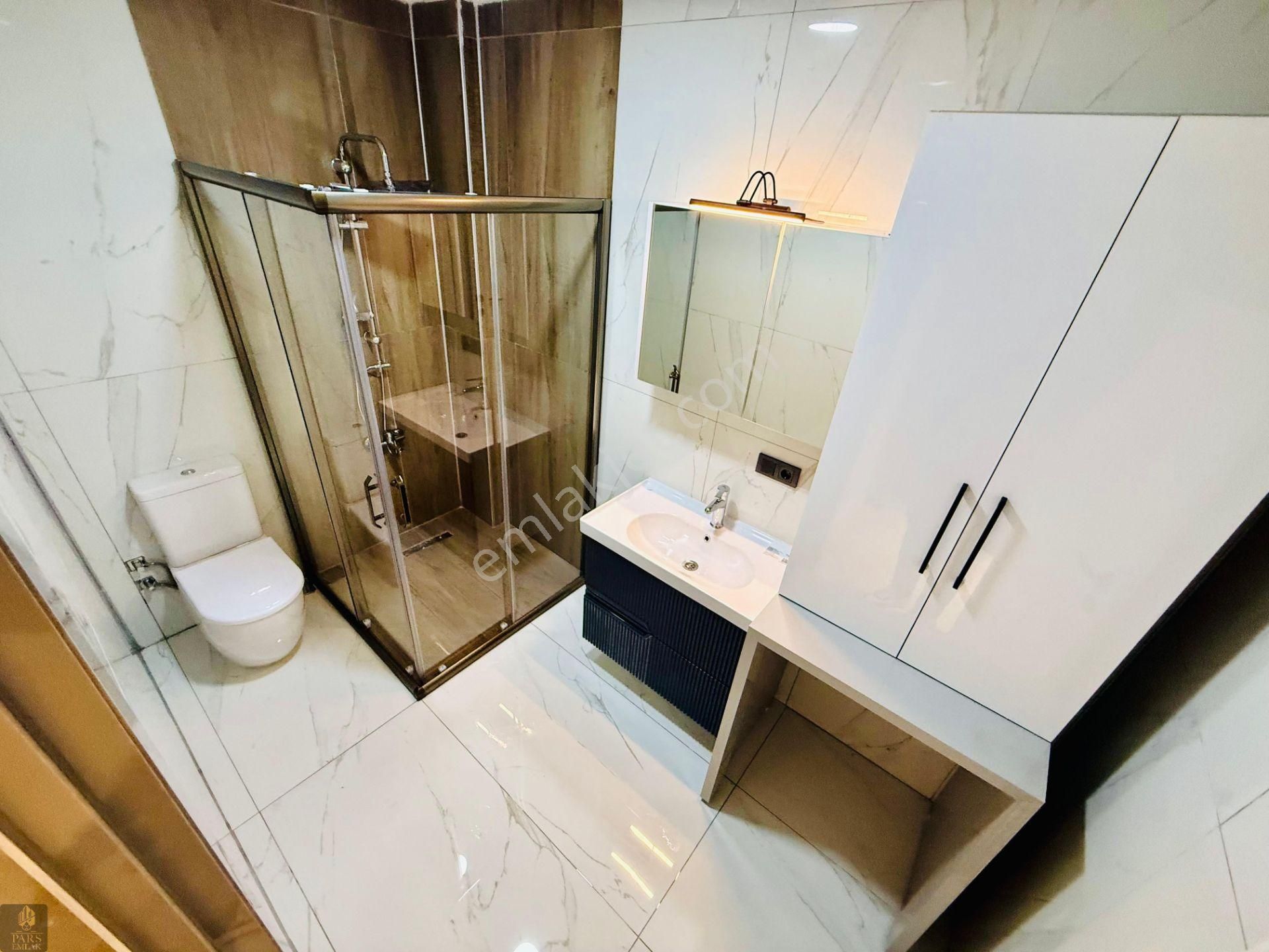 Parstan İkizçayda Park Cepheli Modern Tasarımlı Geniş 2+1 Daire - Görsel 17