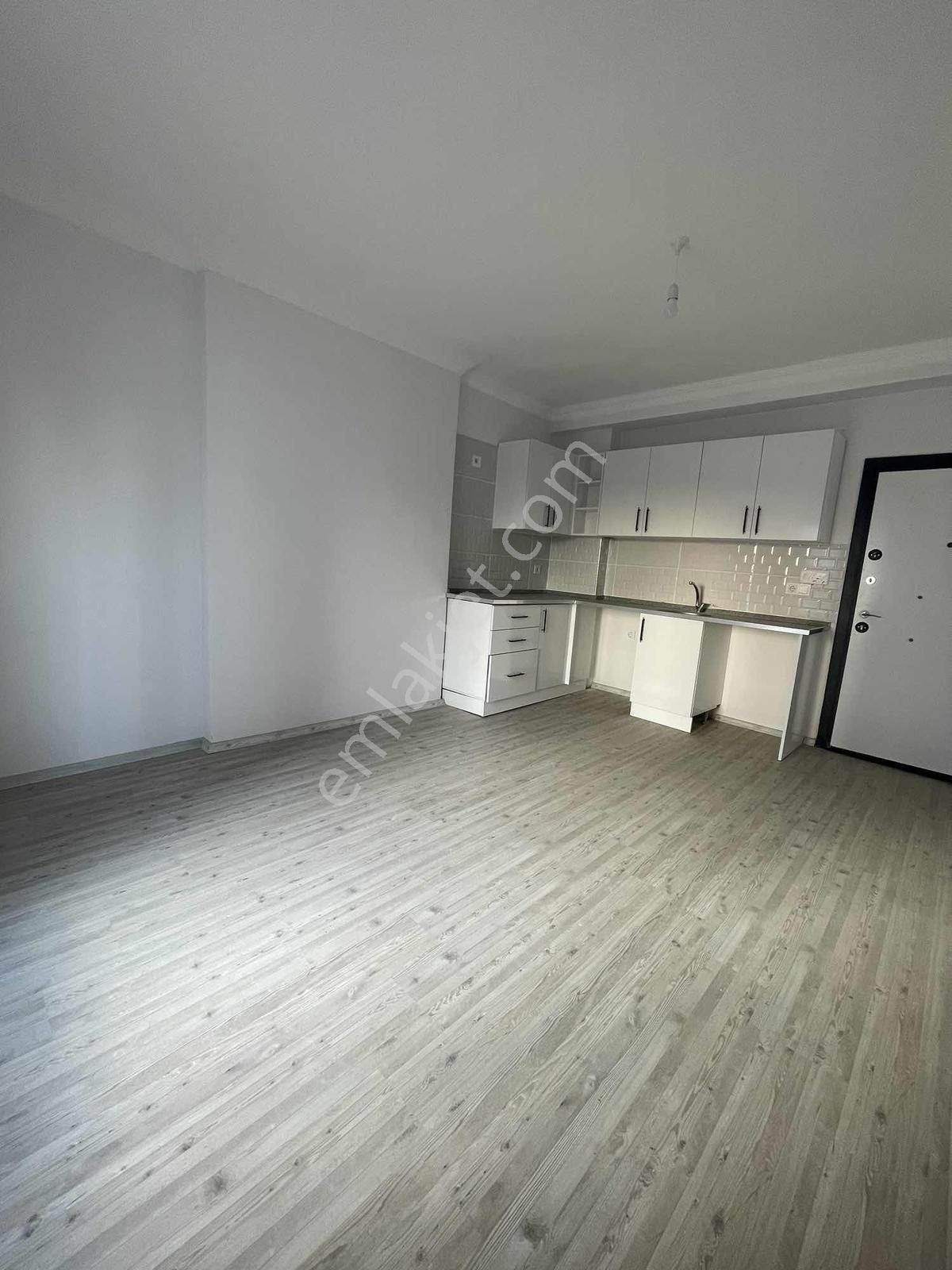 Çarkıpare`de~az~katlı~sıfır~oturuma~hazır~geniş~yatırımlık~daire - Görsel 3