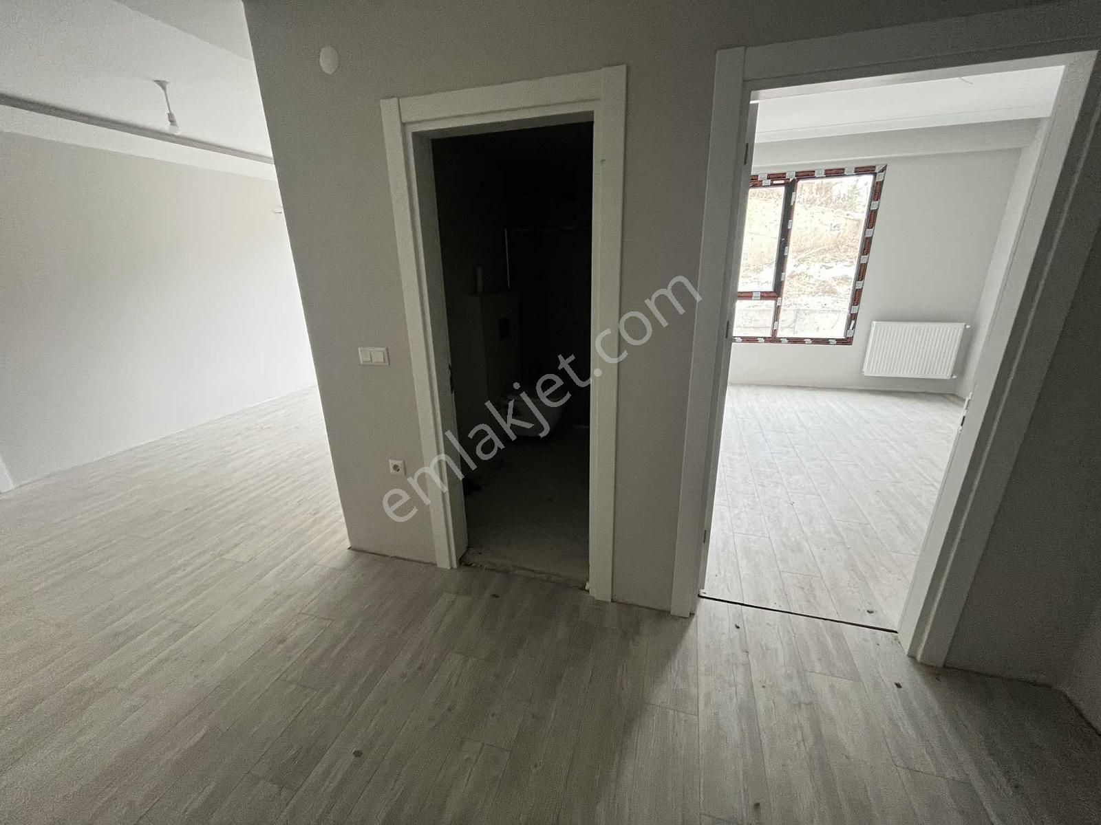 Fiyat Düştü!!! Bostancı Sıfır 2+1 Ebeveyn Banyolu - Görsel 4
