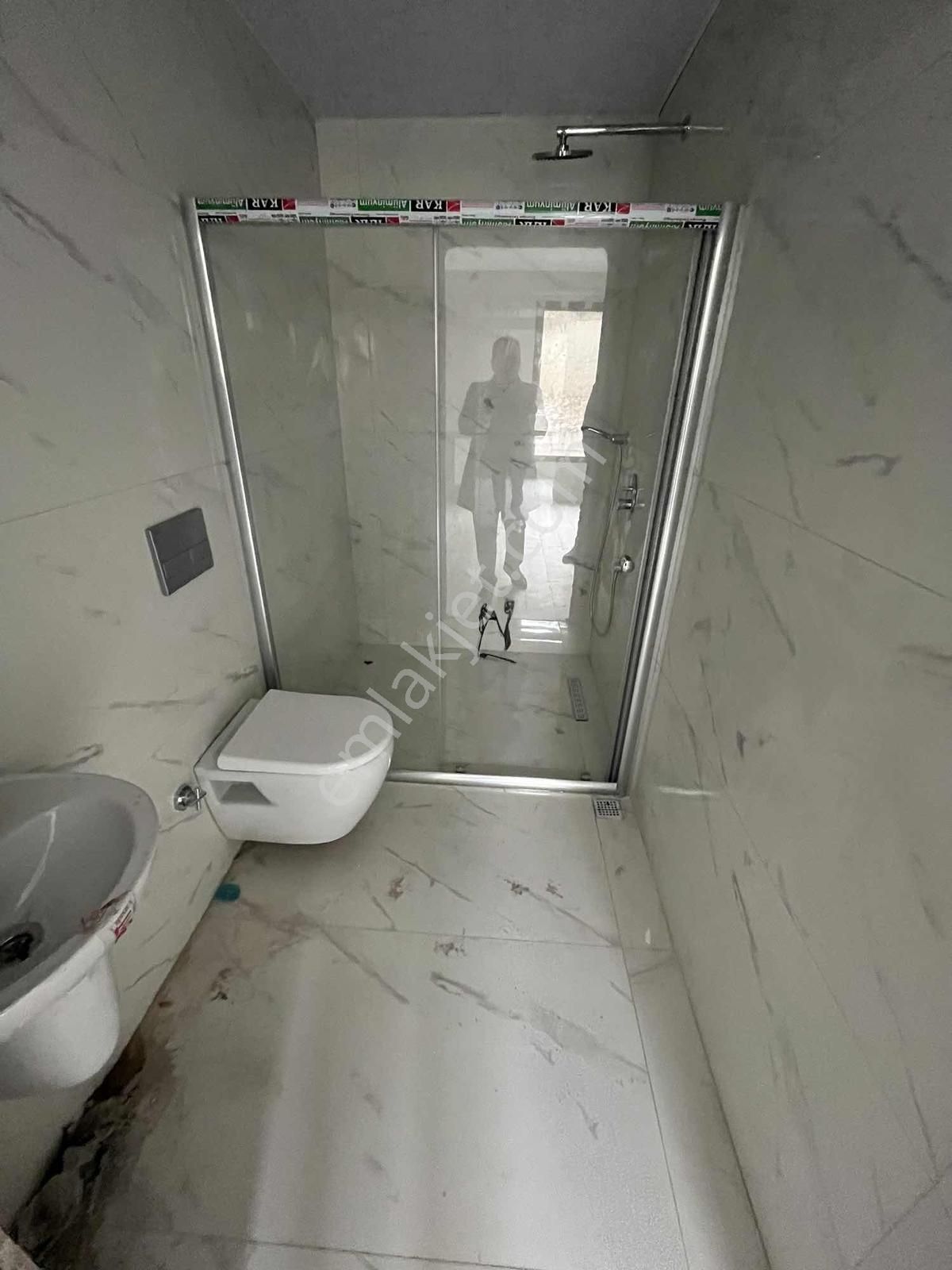 Fiyat Düştü!!! Bostancı Sıfır 2+1 Ebeveyn Banyolu - Görsel 3