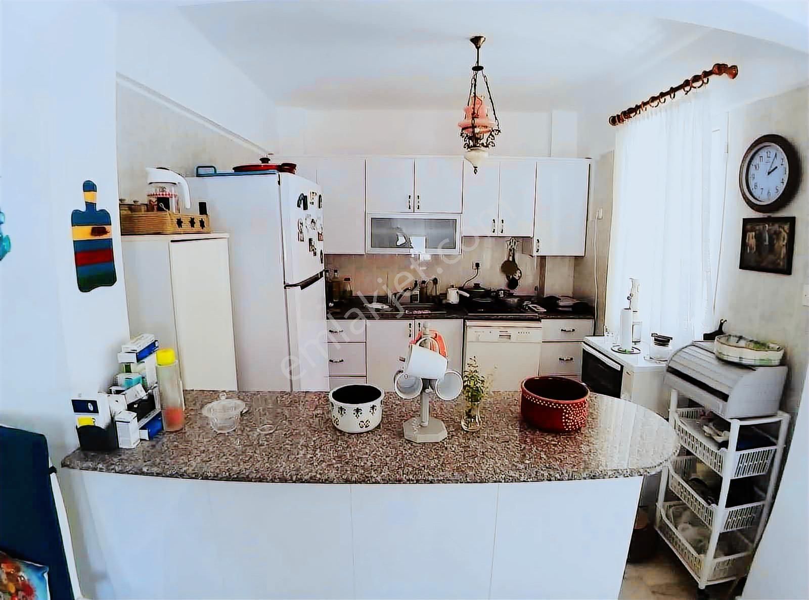 Seferihisar Doğanbey Müstakil Satılık Triplex Villa - Görsel 9