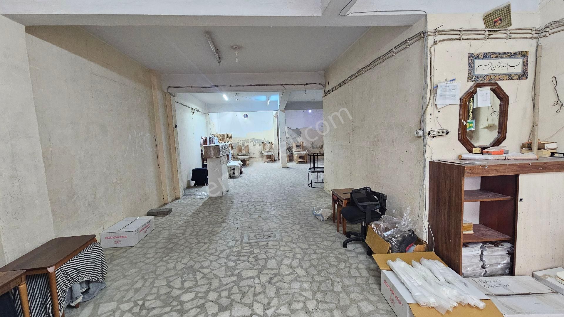 Esenler Fevzi Çakmak Mahallesinde Depolu Kiralık Dükkan - Görsel 5