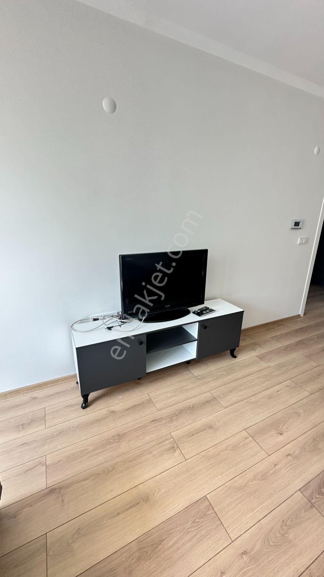 Barbaros Mahallesi Adliye Karşısında Full Eşyalı 1+1 - Görsel 14