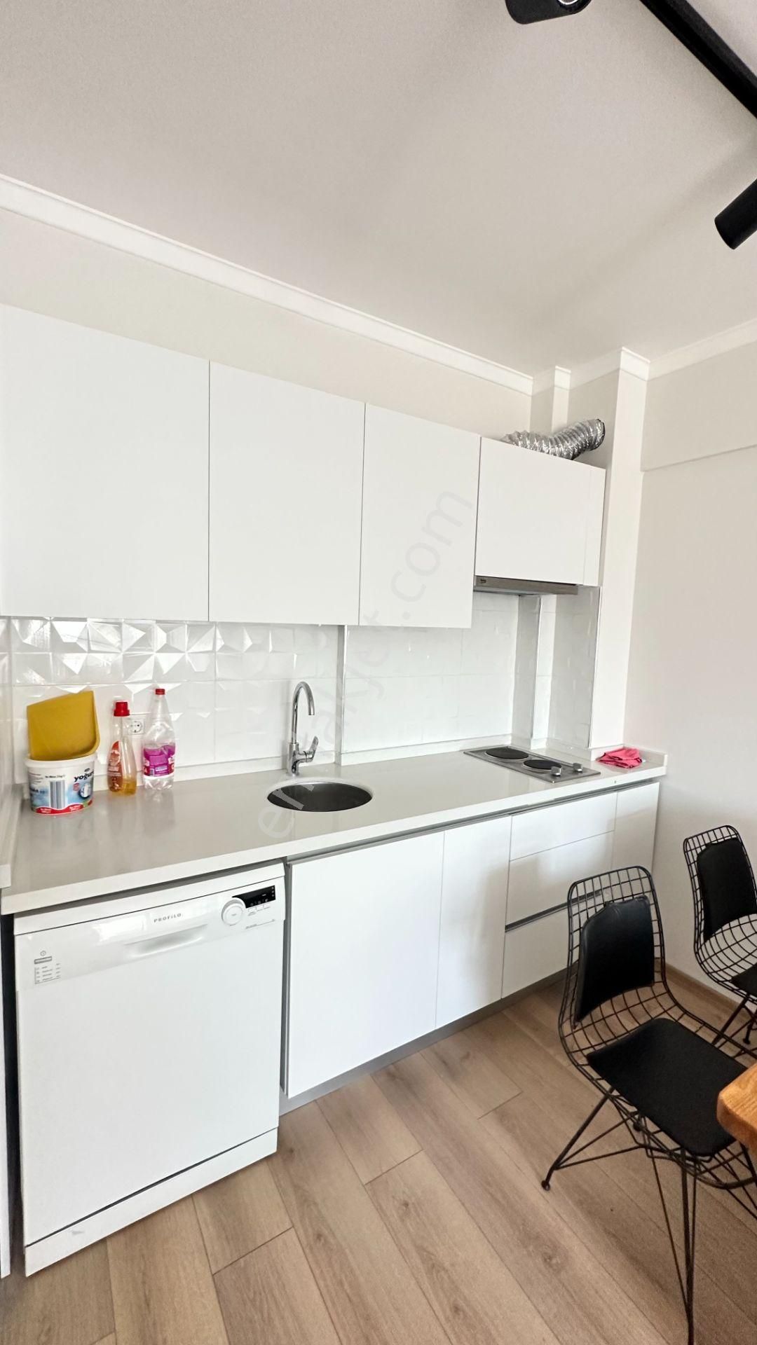 Barbaros Mahallesi Adliye Karşısında Full Eşyalı 1+1 - Görsel 16